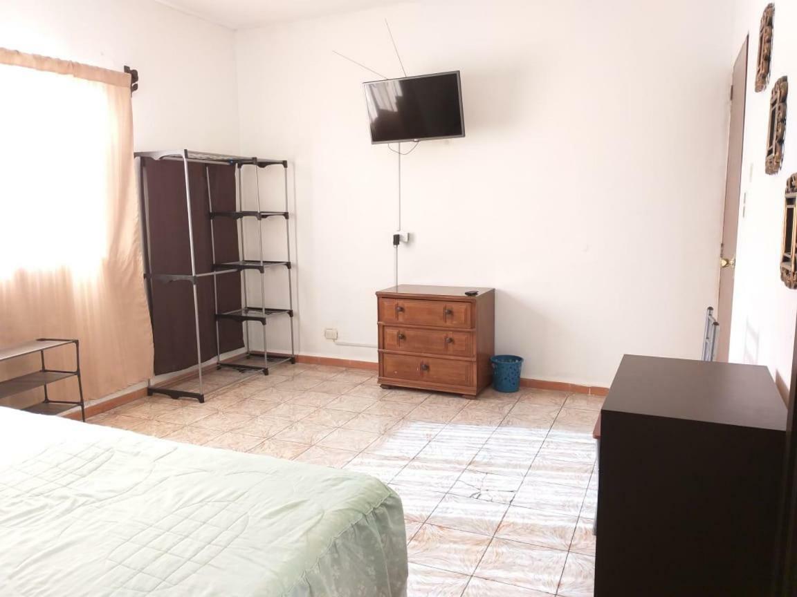 Julio House Hostel Leon Ngoại thất bức ảnh